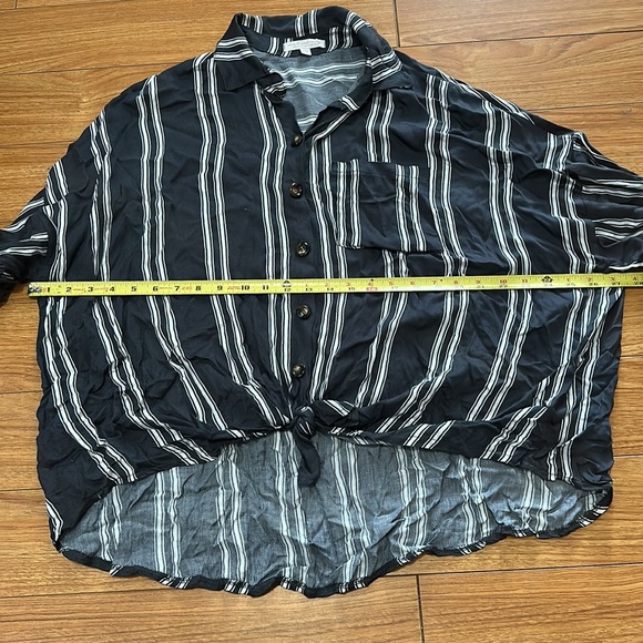 Don’t Ask Why Button Up Shirt - Picture 3 of 6